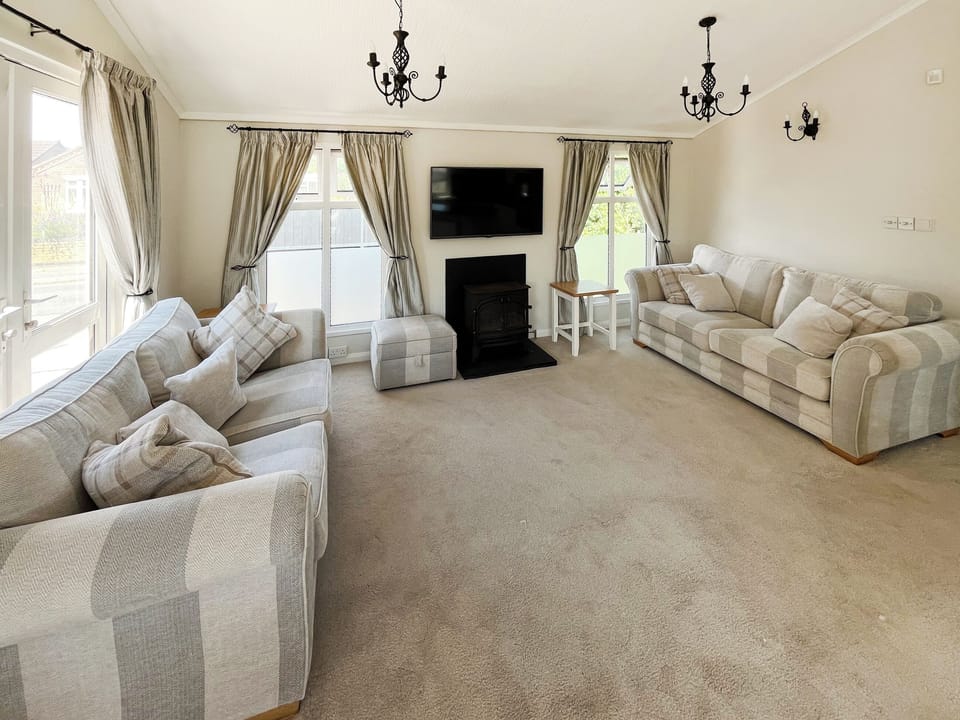 Living area | The Lodge, Hogsthorpe