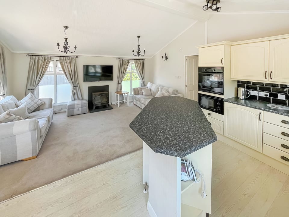 Kitchen | The Lodge, Hogsthorpe
