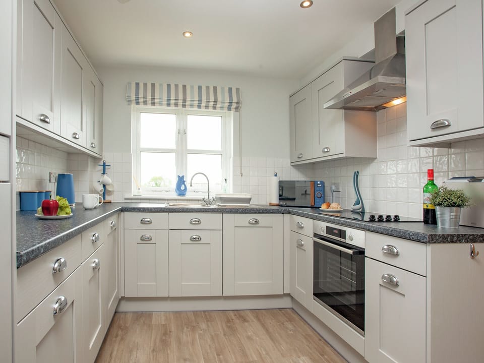 Kitchen | View Cottage, Brixham
