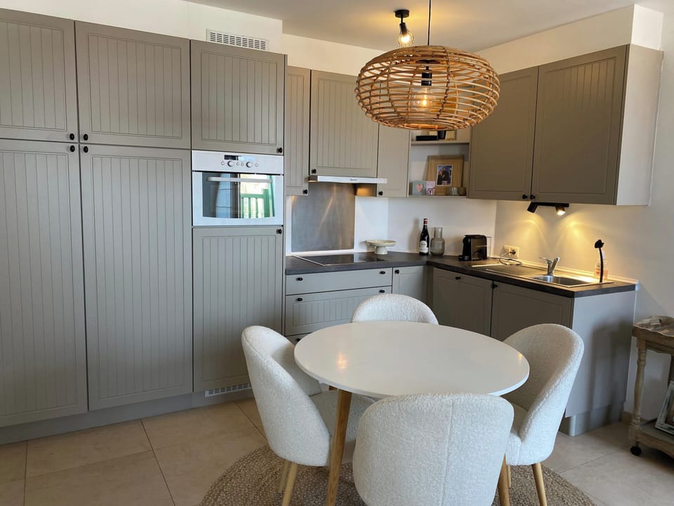 Apartment | Private kitchen