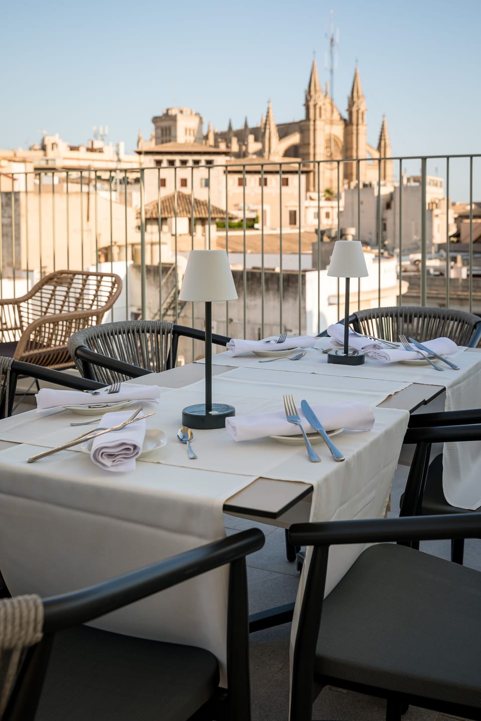 Sip sunset drinks and dine alfresco with skyline views.