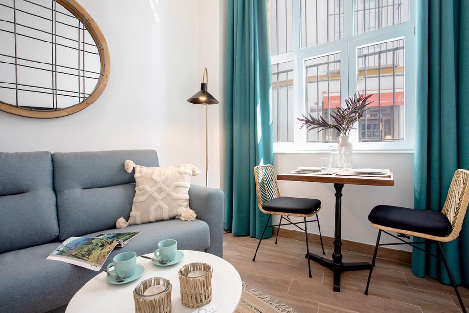 Apartment (1 Bedroom) | Living area
