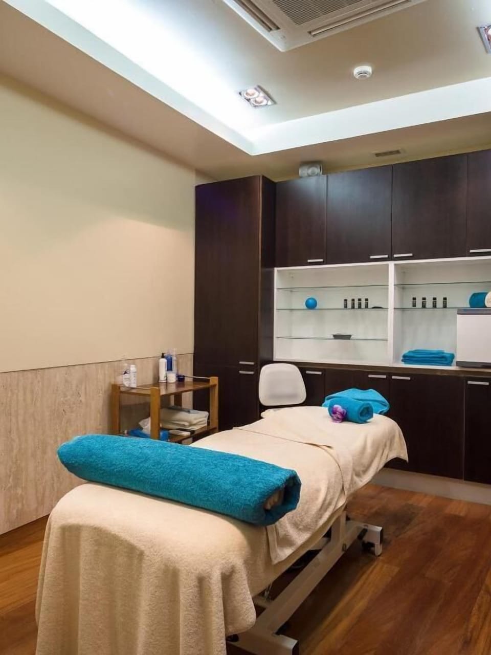 Indulge in soothing spa treatments in a calm, private room.
