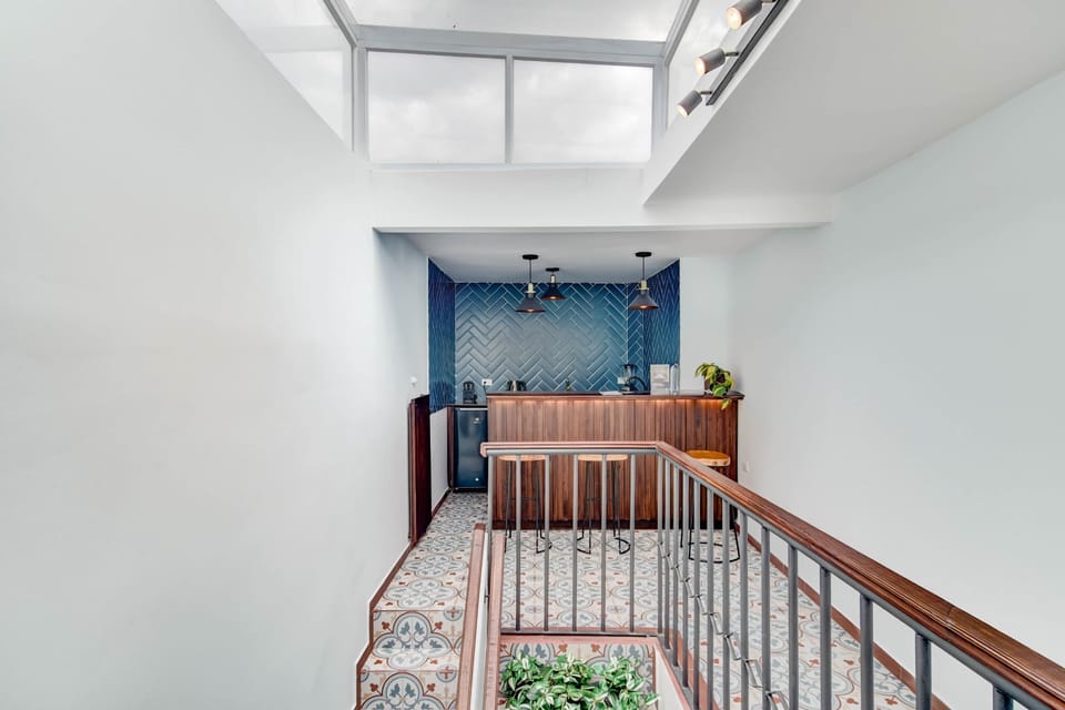 House | 4 bedrooms, desk, Internet