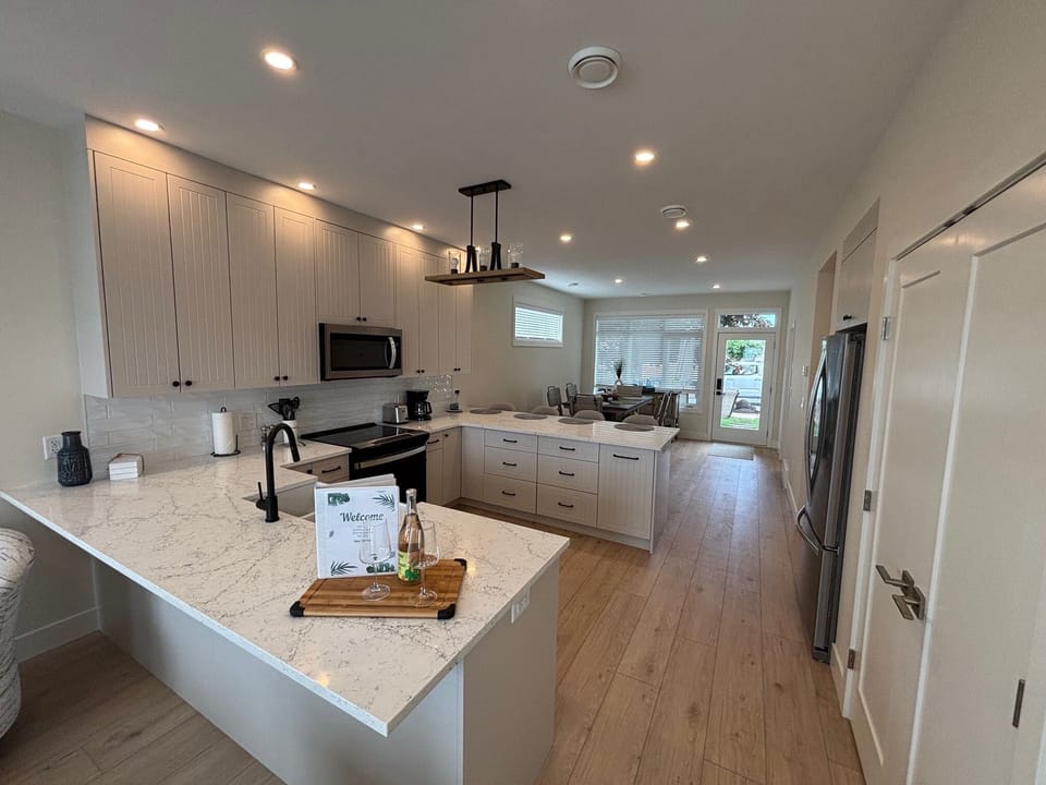 Kitchen (1)