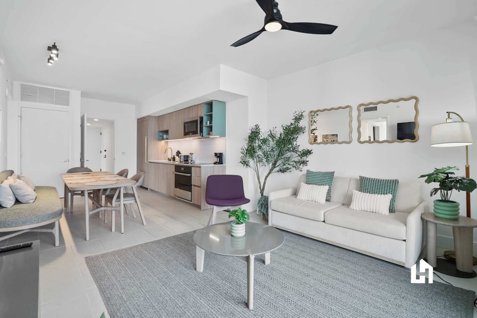 Bright, open-plan living and dining space, perfect for entertaining.