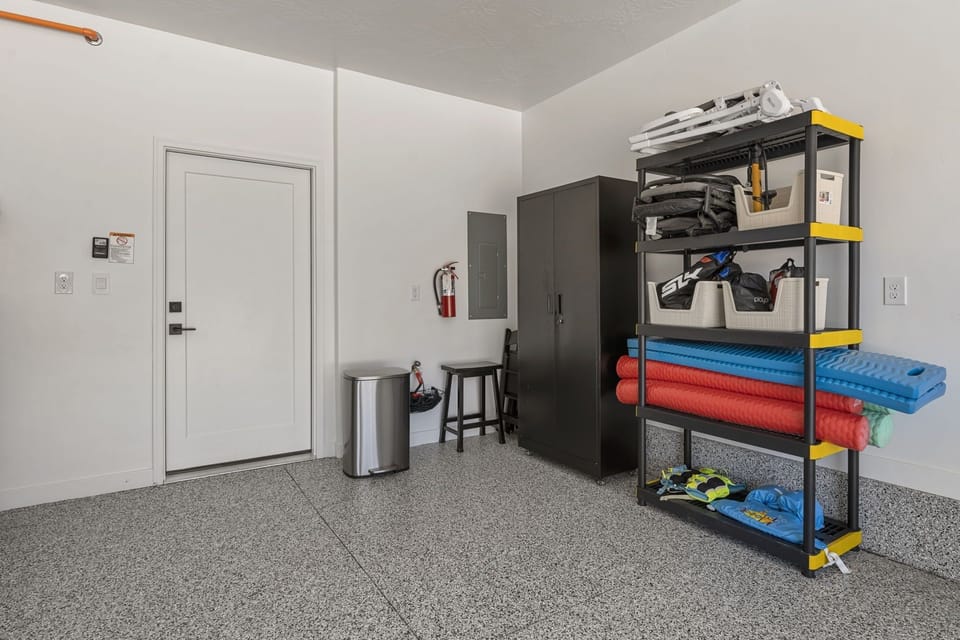 Townhome, 4 Bedrooms | Interior
