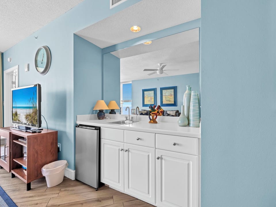 Wet bar