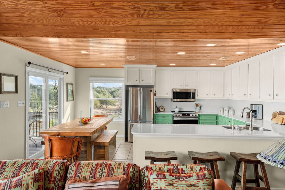 House, Multiple Beds, Patio (J-Bar-J Lodge 8) | Private kitchen | Toaster
