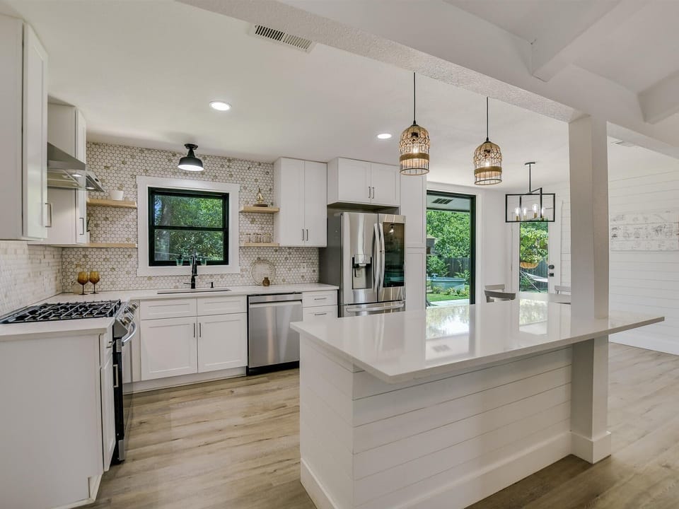 House, Multiple Beds, Pool Access, Garden View (Cherilliam Estate 9) | Private kitchen
