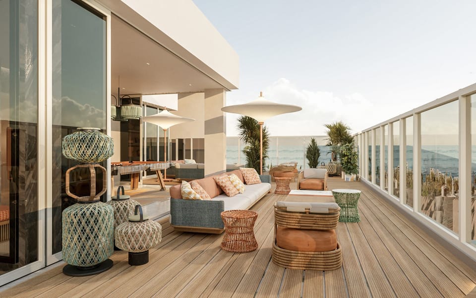 Rooftop pool