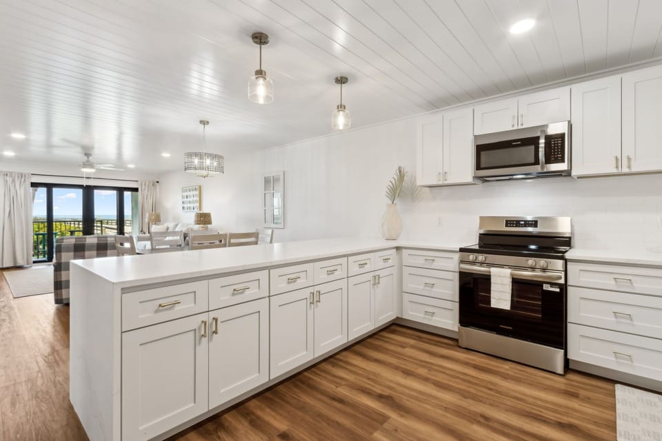 Kitchen (2)