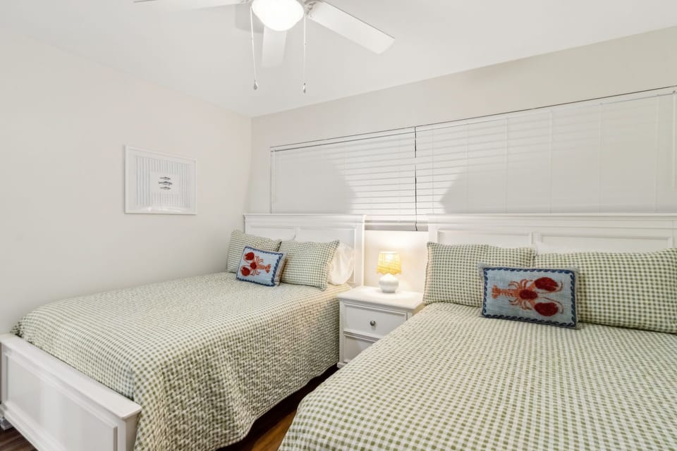 Guest Room Full beds