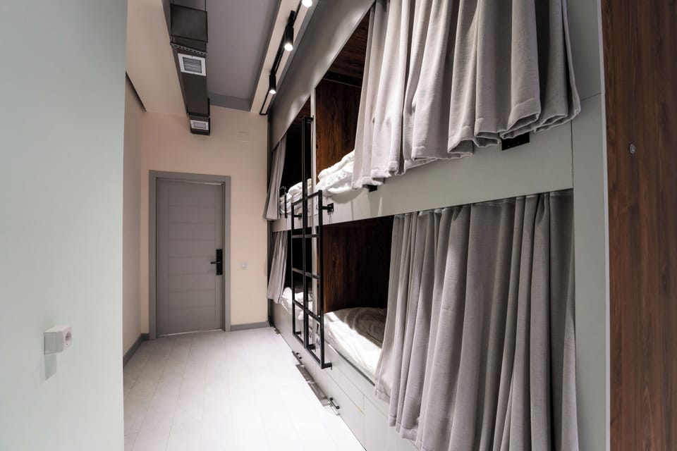 Shared Dormitory, Women only, Air conditioning, Courtyard View | Free WiFi