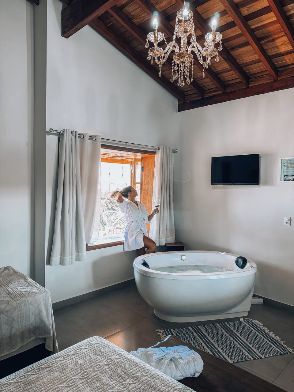 Superior Suite, Hot Tub | Laptop workspace, free WiFi