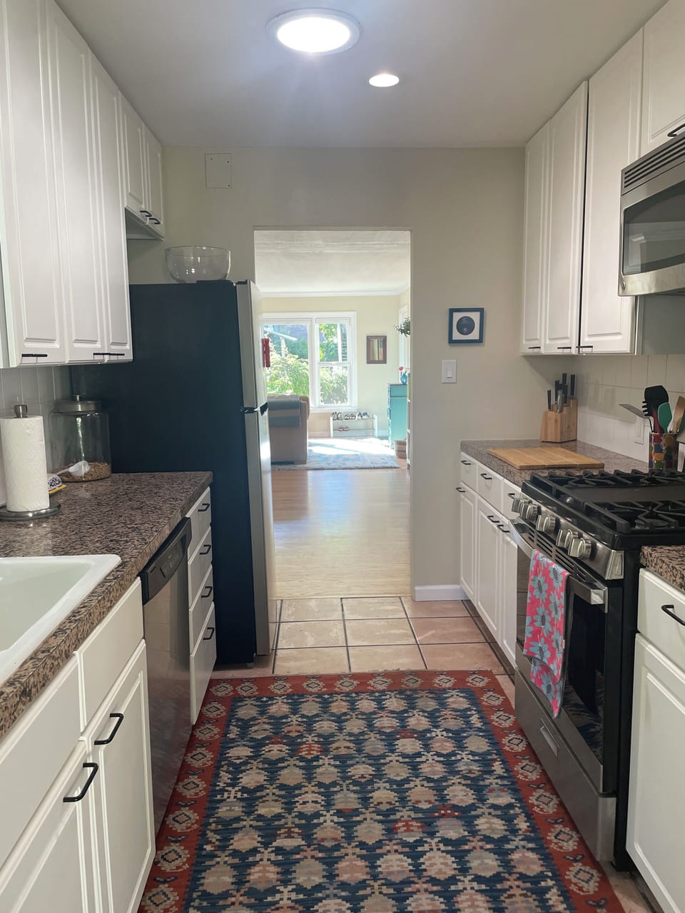 Fully equipped kitchen including kitchen staples