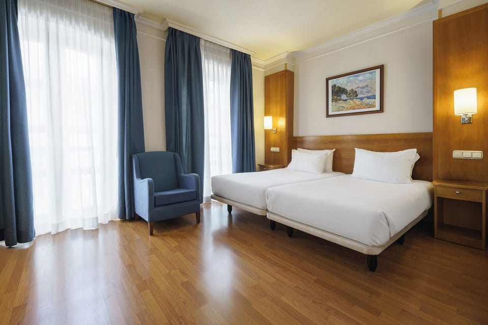 Minibar, desk, iron/ironing board, free WiFi