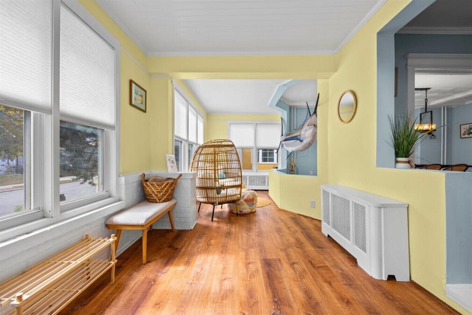 Cozy Conversation Corner