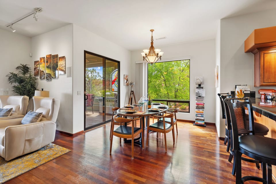 Living room / dining / kitchen open concept floor plan