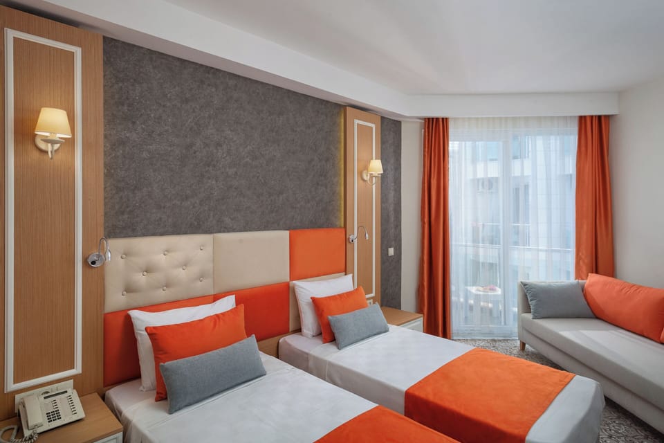 Superior Room, 1 Double Bed with Sofa bed, City View | Egyptian cotton sheets, premium bedding, down comforters, minibar