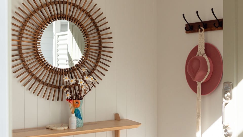 The Salty Perch | Entrance foyer | Coat hooks