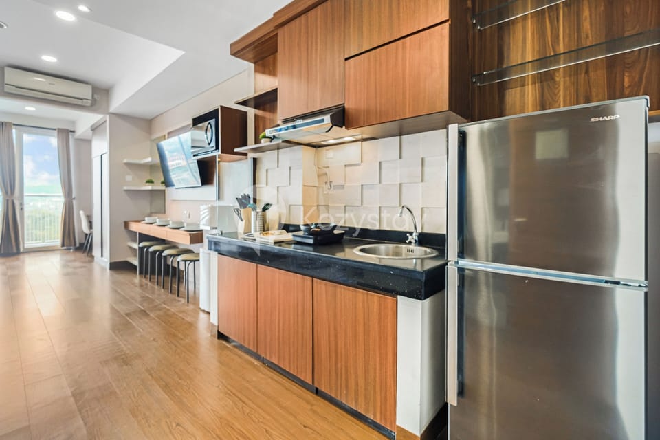Apartment, 1 Bedroom, City View | Private kitchen | Full-size fridge, microwave, stovetop, rice cooker