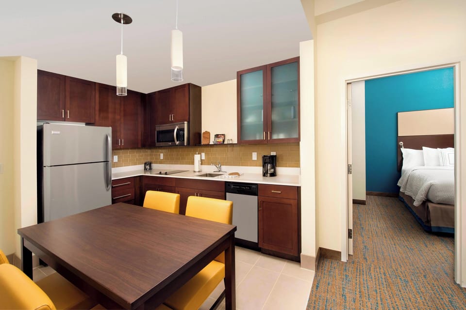 In-room safe, desk, iron/ironing board, free cribs/infant beds