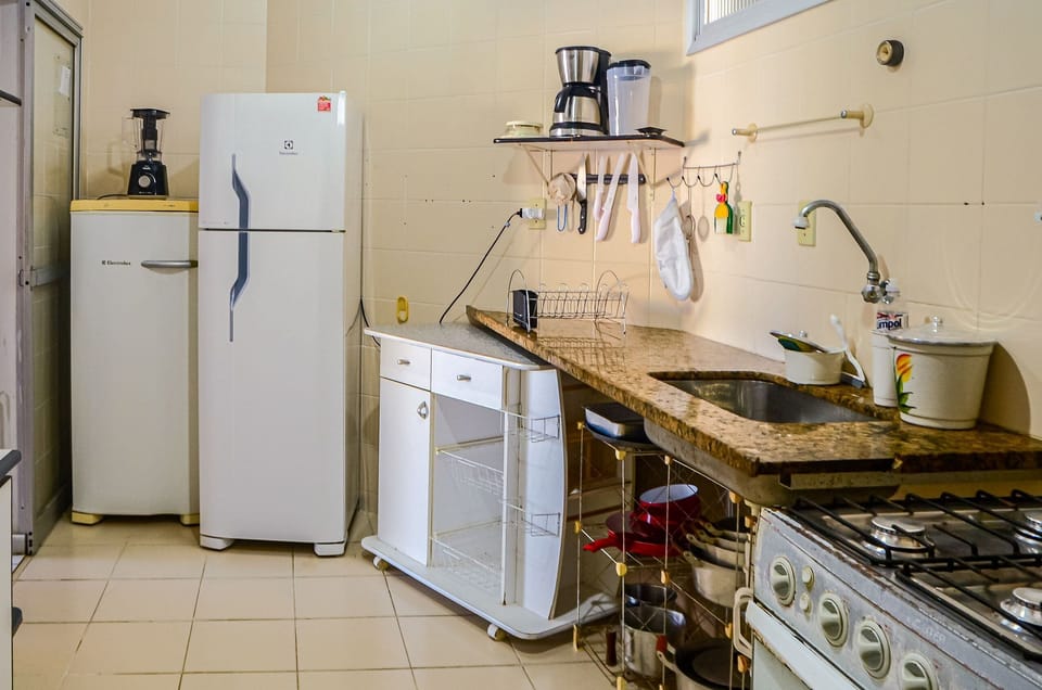 Basic Apartment | Private kitchen | Cookware/dishes/utensils