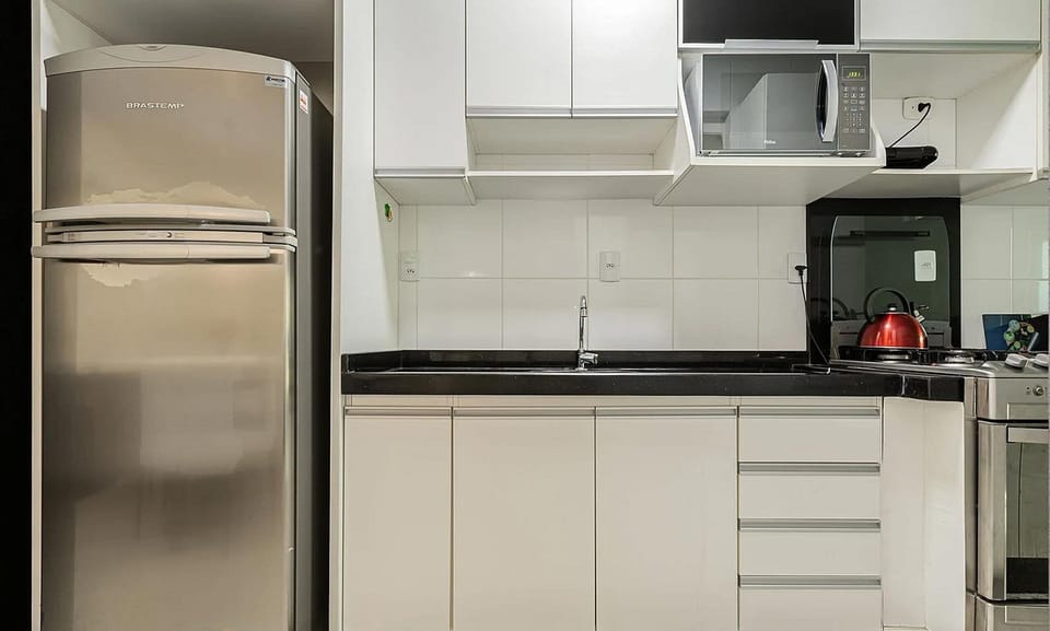 Basic Apartment | Private kitchen | Cookware/dishes/utensils
