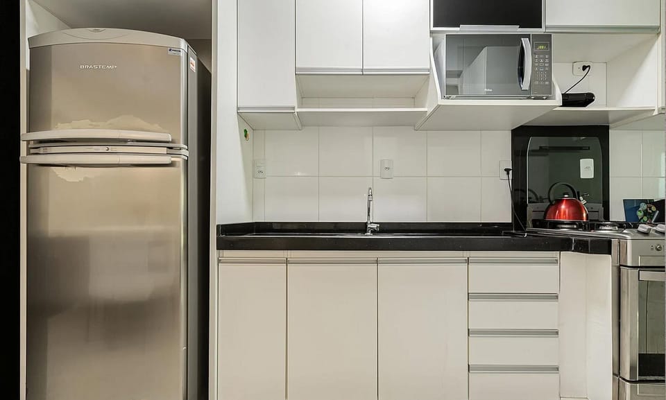Basic Apartment | Private kitchen | Cookware/dishes/utensils
