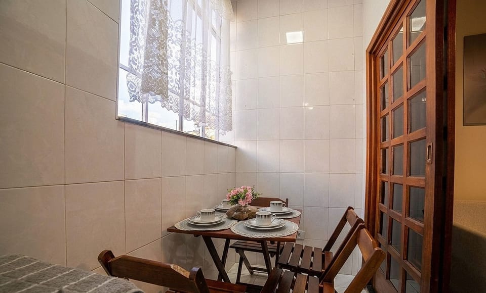 Apartment | Dining