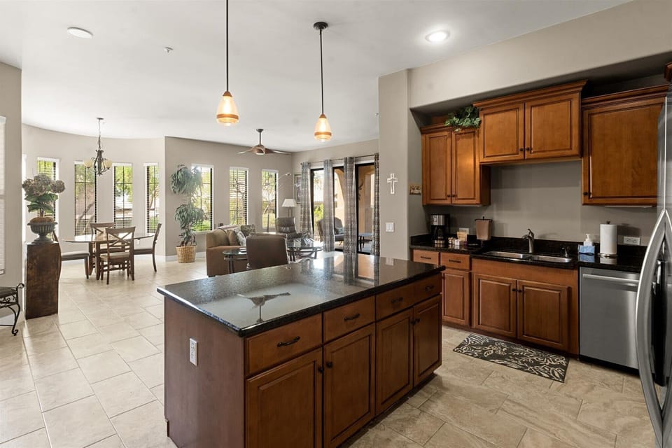 From preparing a delicious meal to lounging on the sofa, our open plan is ideal! Enjoy the ease and flow of our kitchen and living space. 