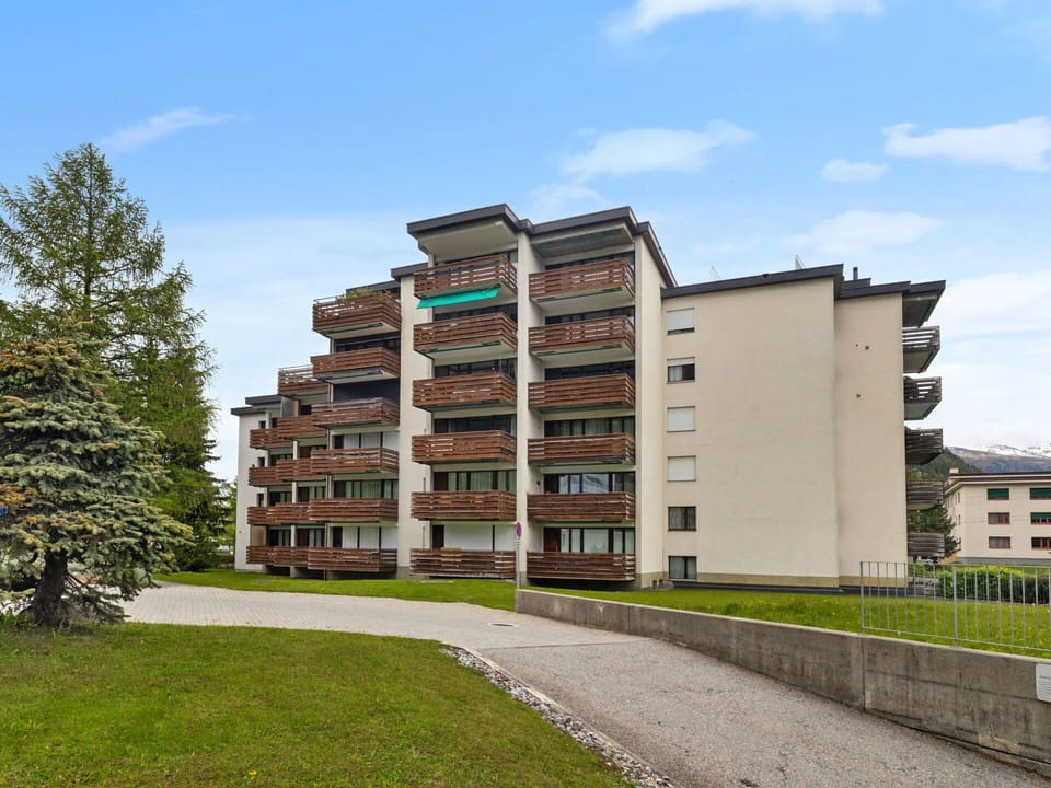 Apartment, Residential Area, Condominium, Home, Suburb, Balcony