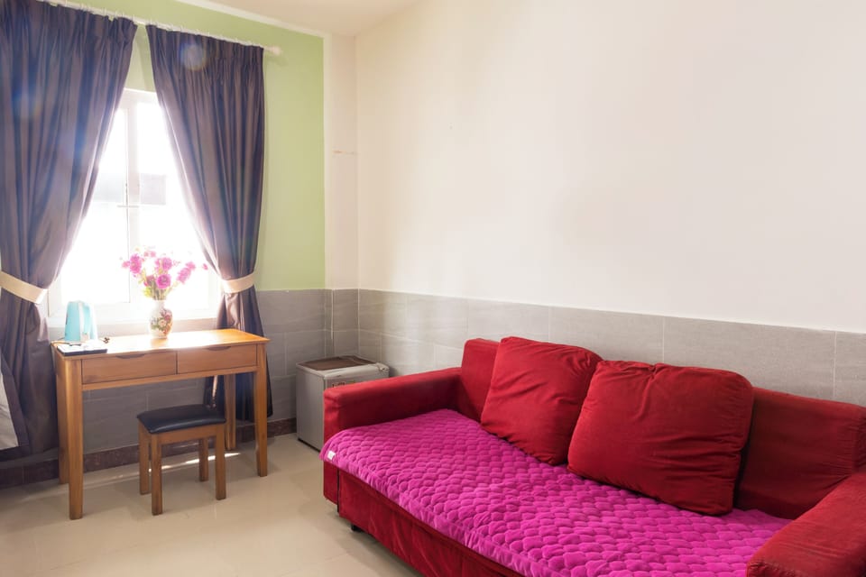Family Room, City View | Living area | TV