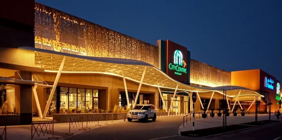 Shopping mall