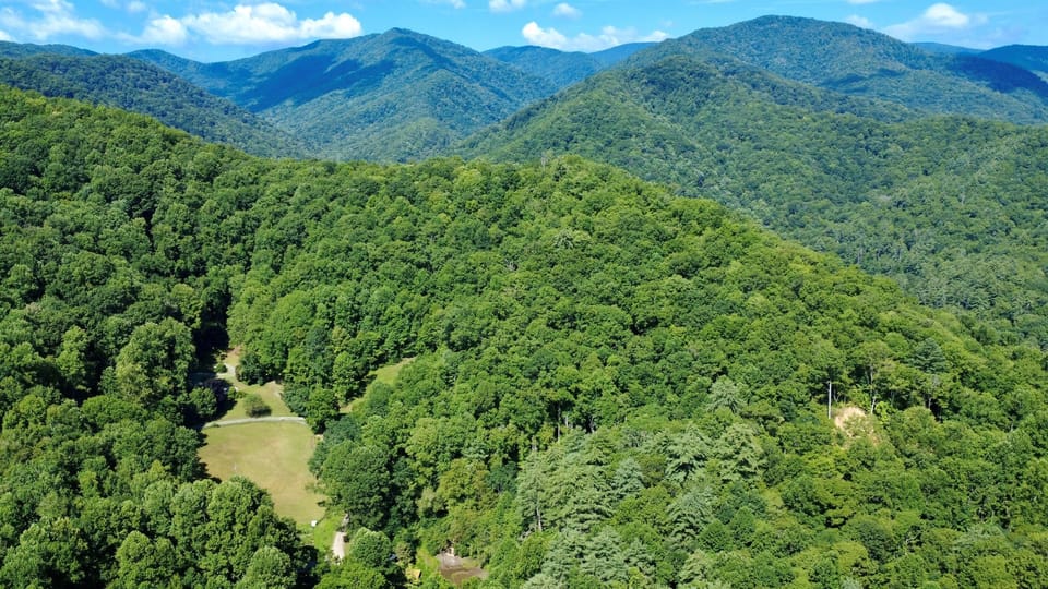 From above: The Cove at Dick Branch, where “quiet” is part of the amenities.