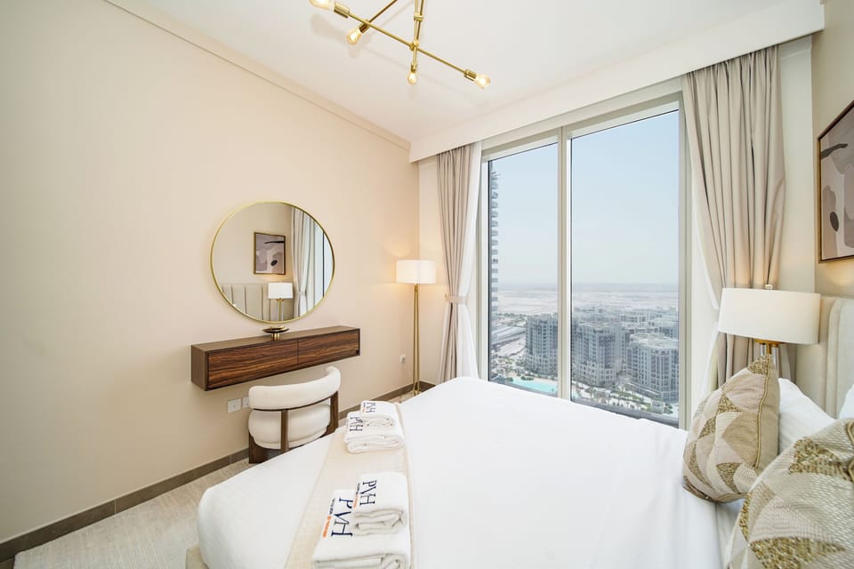 Exclusive Apartment, Balcony, Bay View | Down comforters, in-room safe, blackout drapes, soundproofing