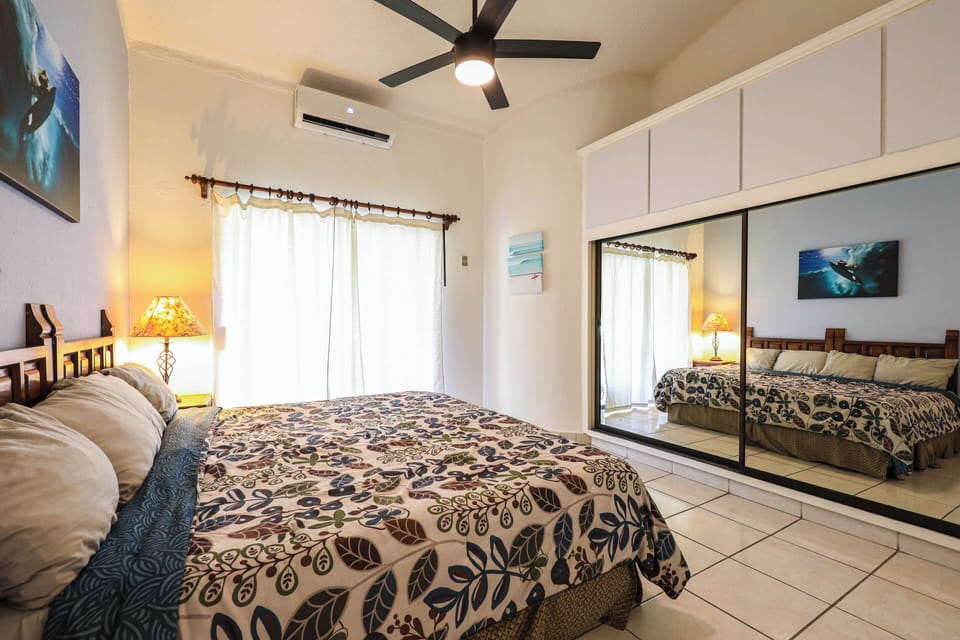 Second Bedroom (King)