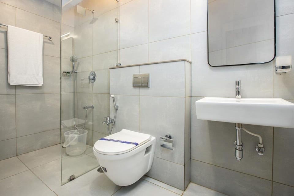 Shower, towels, soap, shampoo