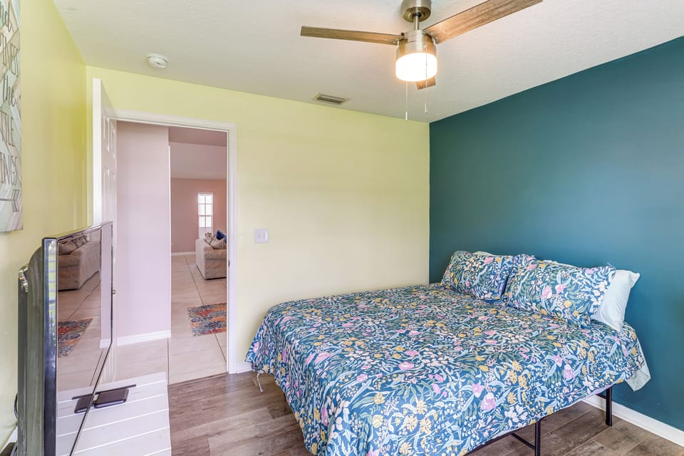 House (3 Bedrooms) | Interior