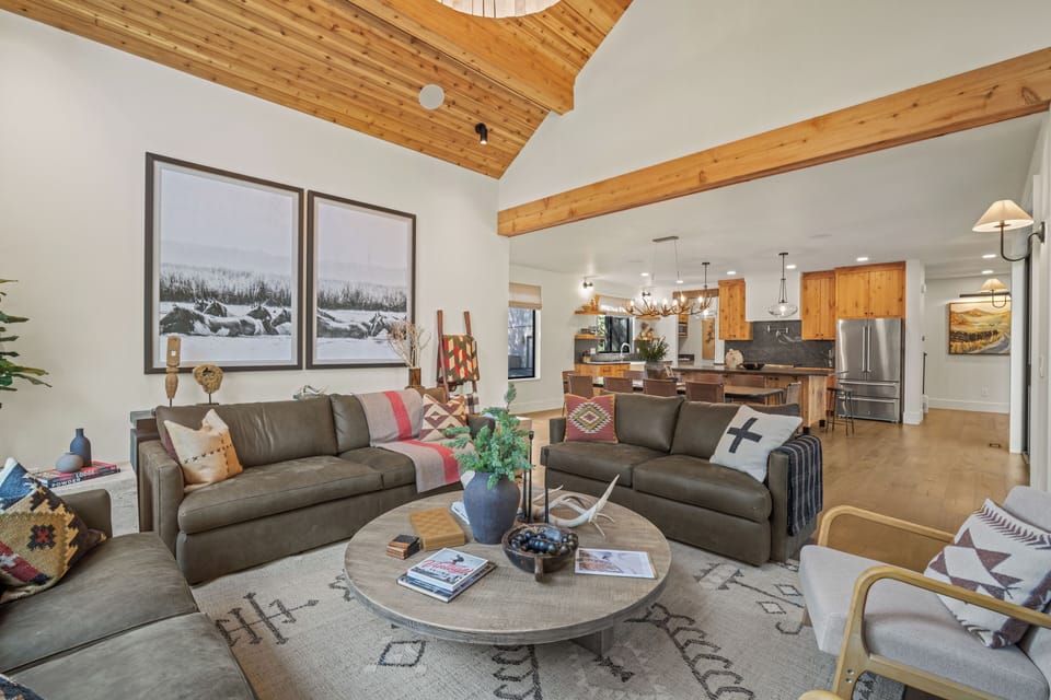 14 Dutchman Lane-26
