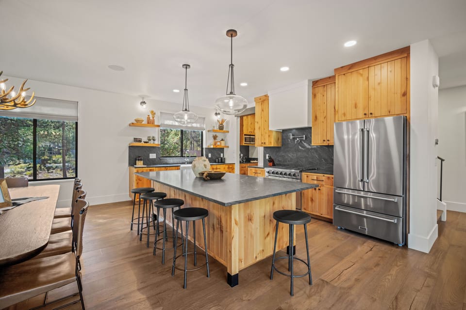 14 Dutchman Lane-16