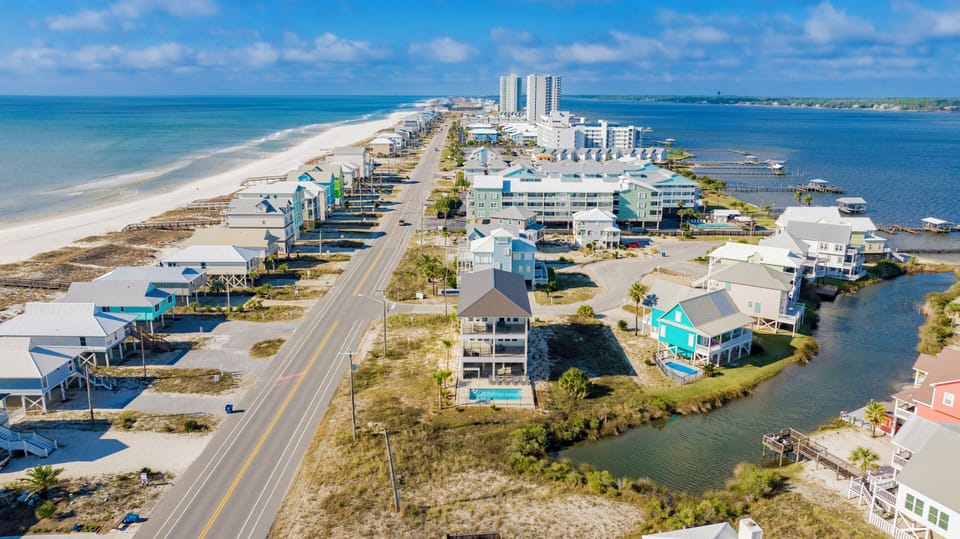 Palms on the Gulf is the perfect home for your next vacation!