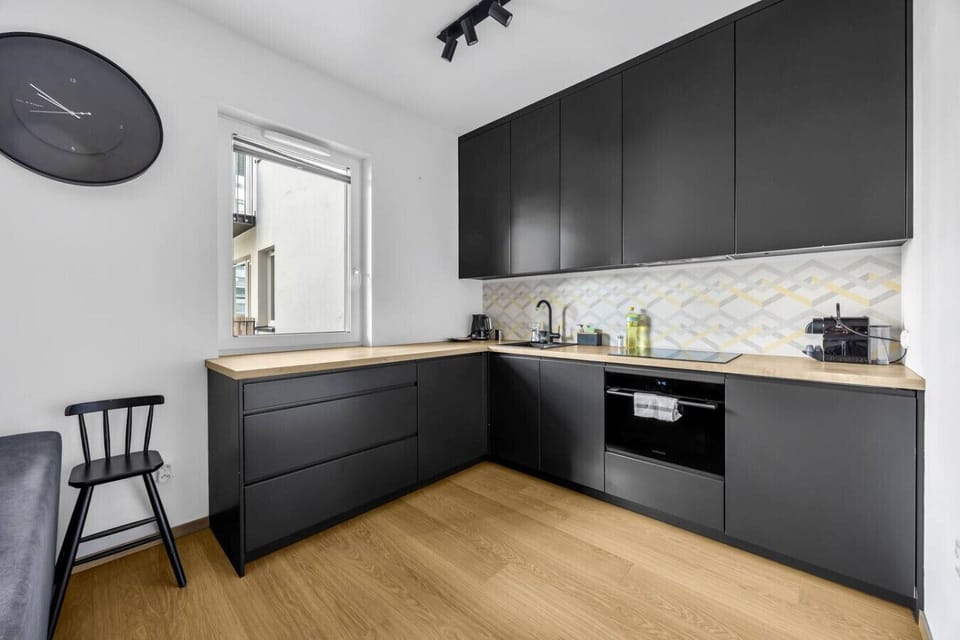 Kitchen | Book Now with RENTUJEMY.COM