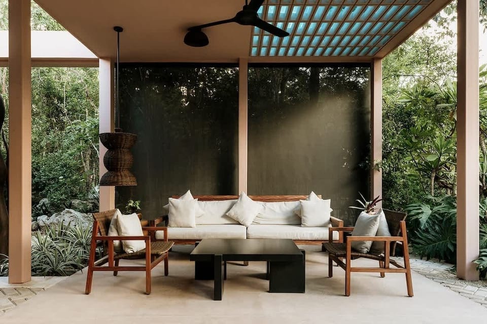 Common Seating Area