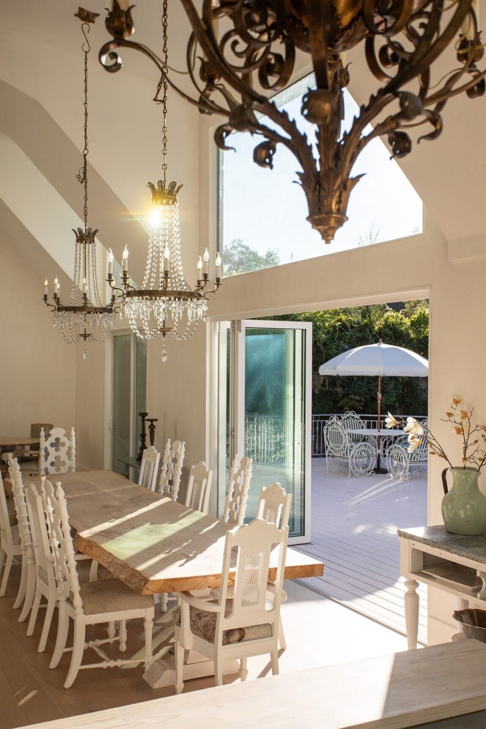 Large dining room table with plenty of space for everyone in your group.