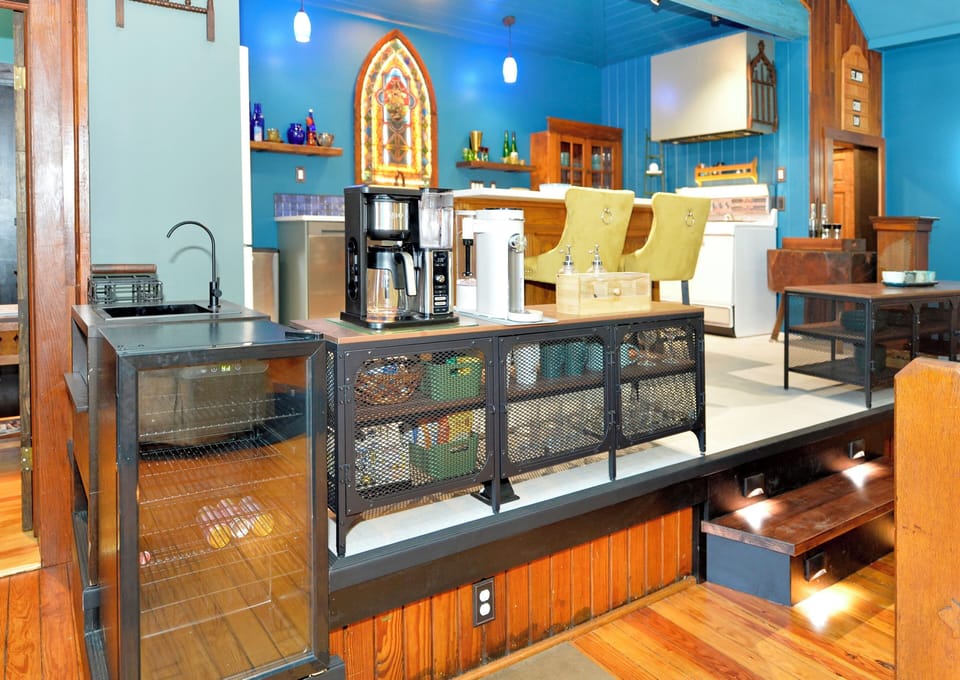 Beverage station