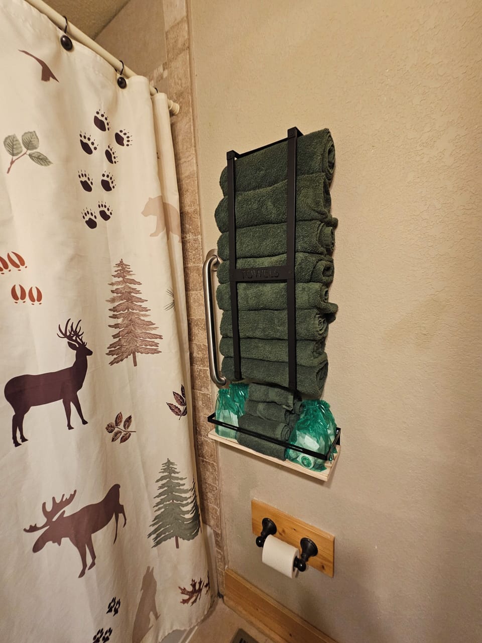 Plenty of towels for everyone!