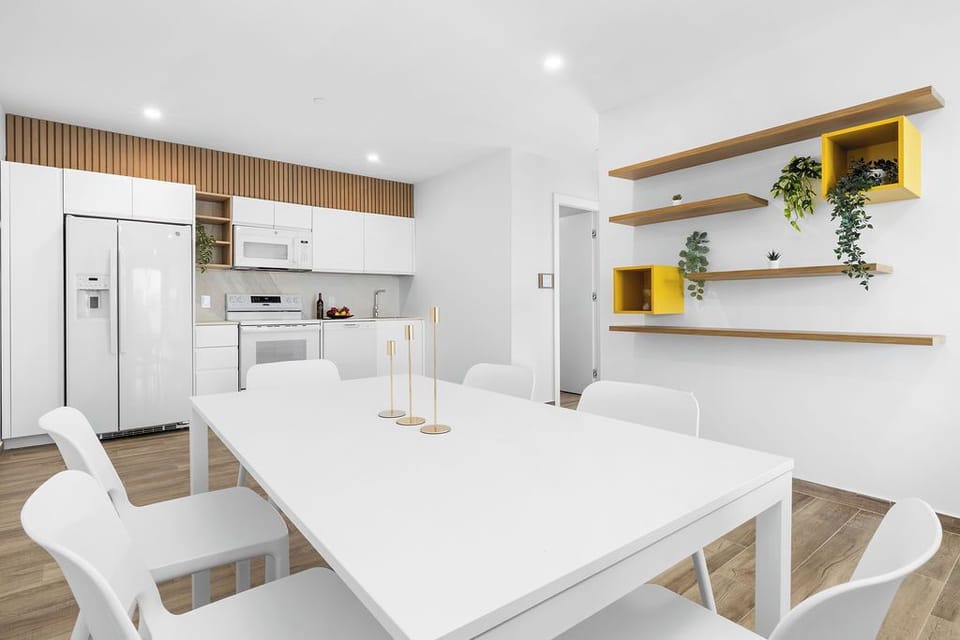Our 6-seater dining area is the perfect spot for sharing a home-cooked feast, playing a board game, or simply enjoying good conversation. It's the ideal setting for making memories with family and friends.