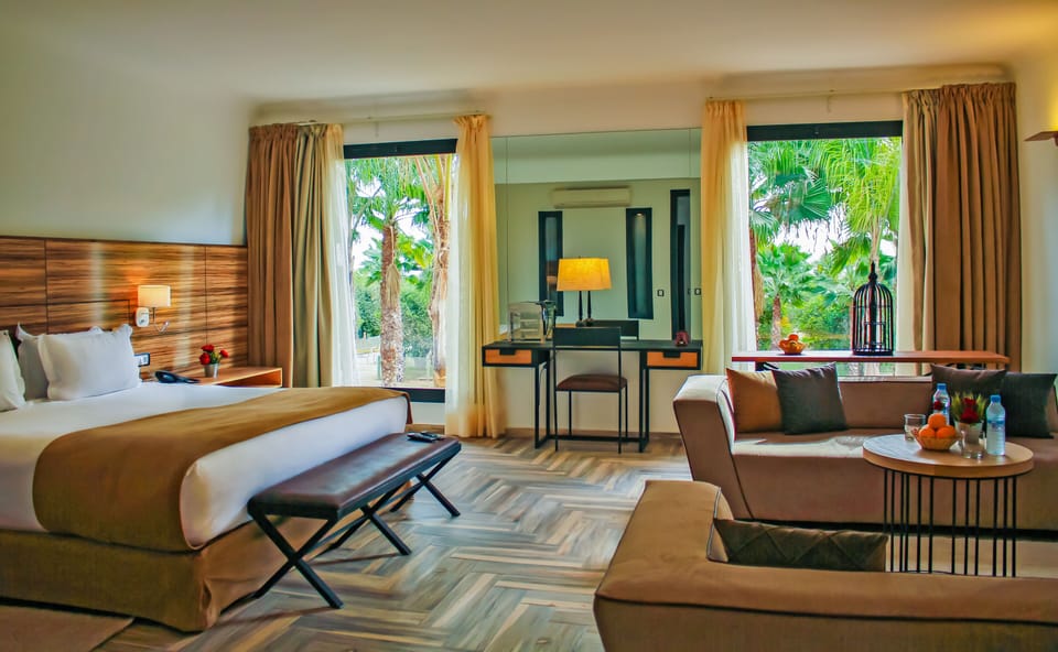 Family Suite | Premium bedding, in-room safe, soundproofing, iron/ironing board